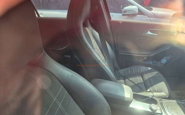 MERCEDES BENZ A 200