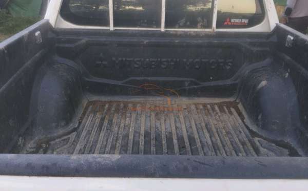 MITSUBISHI DC HDX 4X4