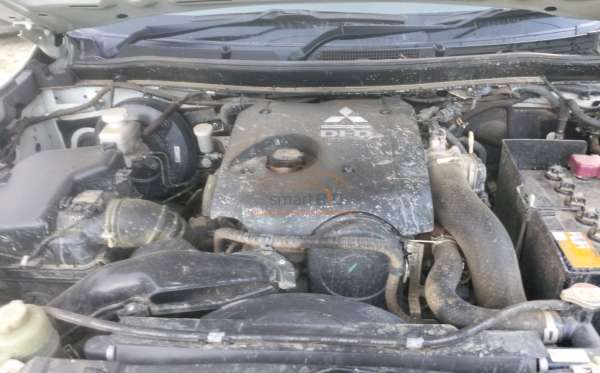 MITSUBISHI DC HDX 4X4
