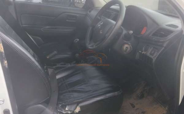 MITSUBISHI DC HDX 4X4