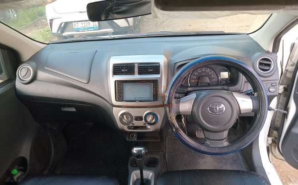 TOYOTA AGYA 1.0 G