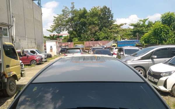 TOYOTA  AVANZA  VELOZ