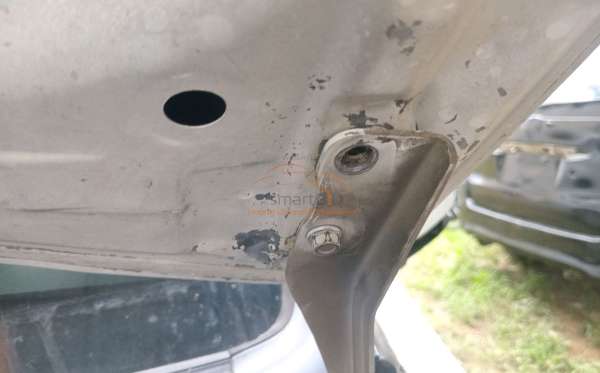 TOYOTA  AVANZA  VELOZ