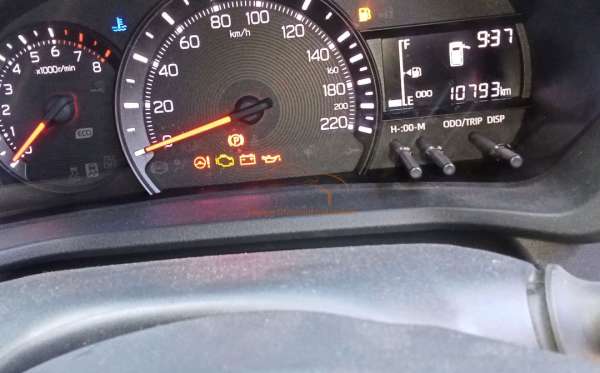 TOYOTA AVANZA E