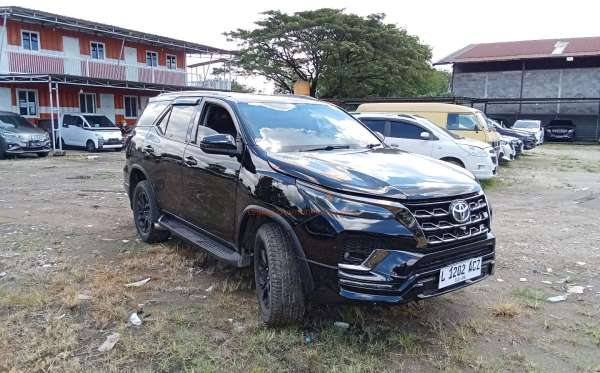 TOYOTA FORTUNER