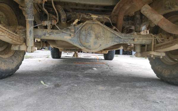 TOYOTA  HILUX  PICK UP