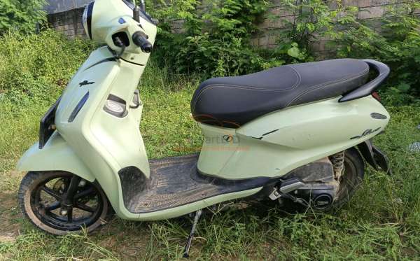 YAMAHA  GRAND FILANO 125