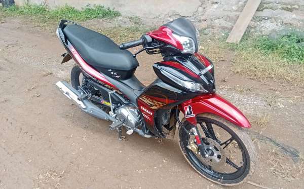 YAMAHA  JUPITER Z1