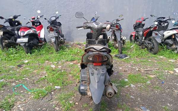 YAMAHA MIO CW
