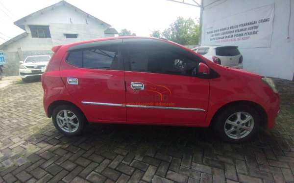 DAIHATSU  AYLA