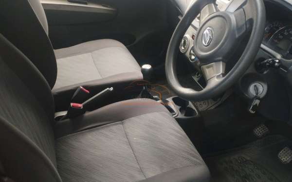DAIHATSU  AYLA