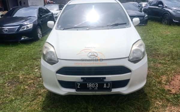 DAIHATSU AYLA M MT