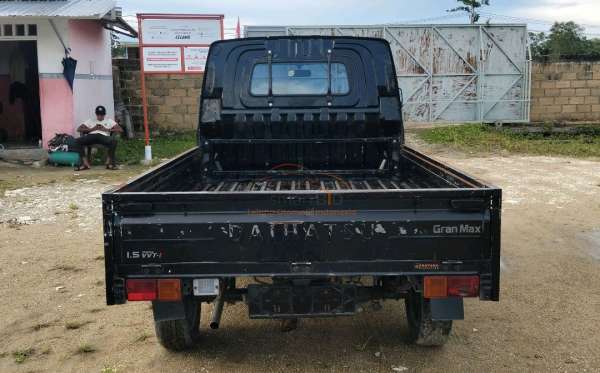 DAIHATSU GRAN MAX