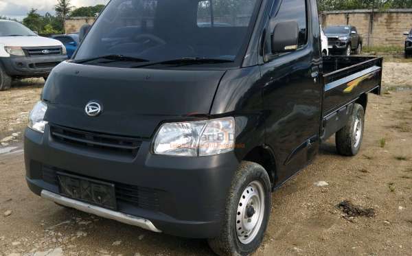 DAIHATSU GRAN MAX