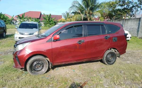 DAIHATSU SIGRA