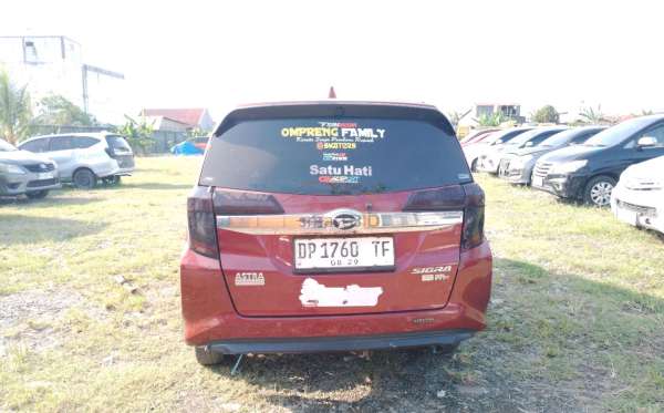 DAIHATSU SIGRA