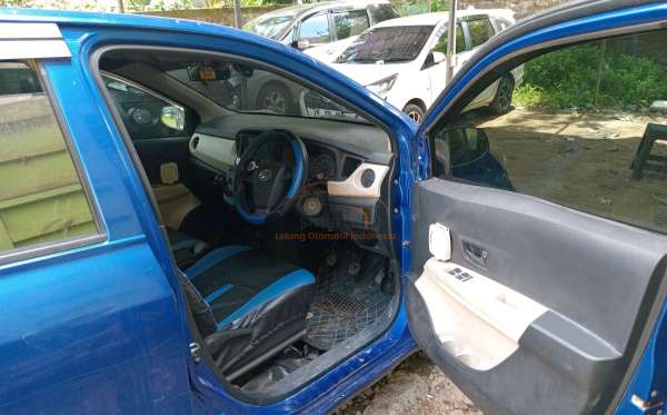 DAIHATSU SIGRA
