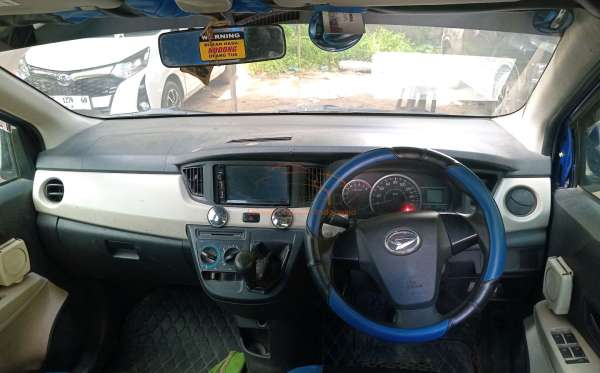 DAIHATSU SIGRA