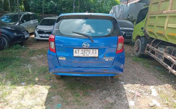 DAIHATSU SIGRA