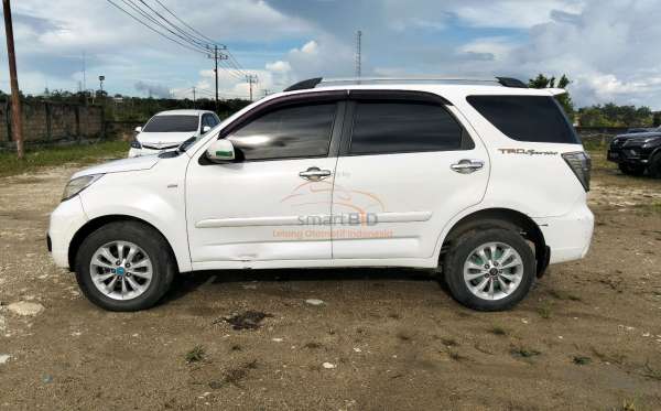 DAIHATSU TERIOS