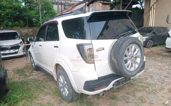 DAIHATSU TERIOS