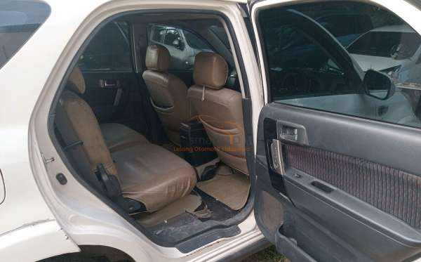 DAIHATSU TERIOS