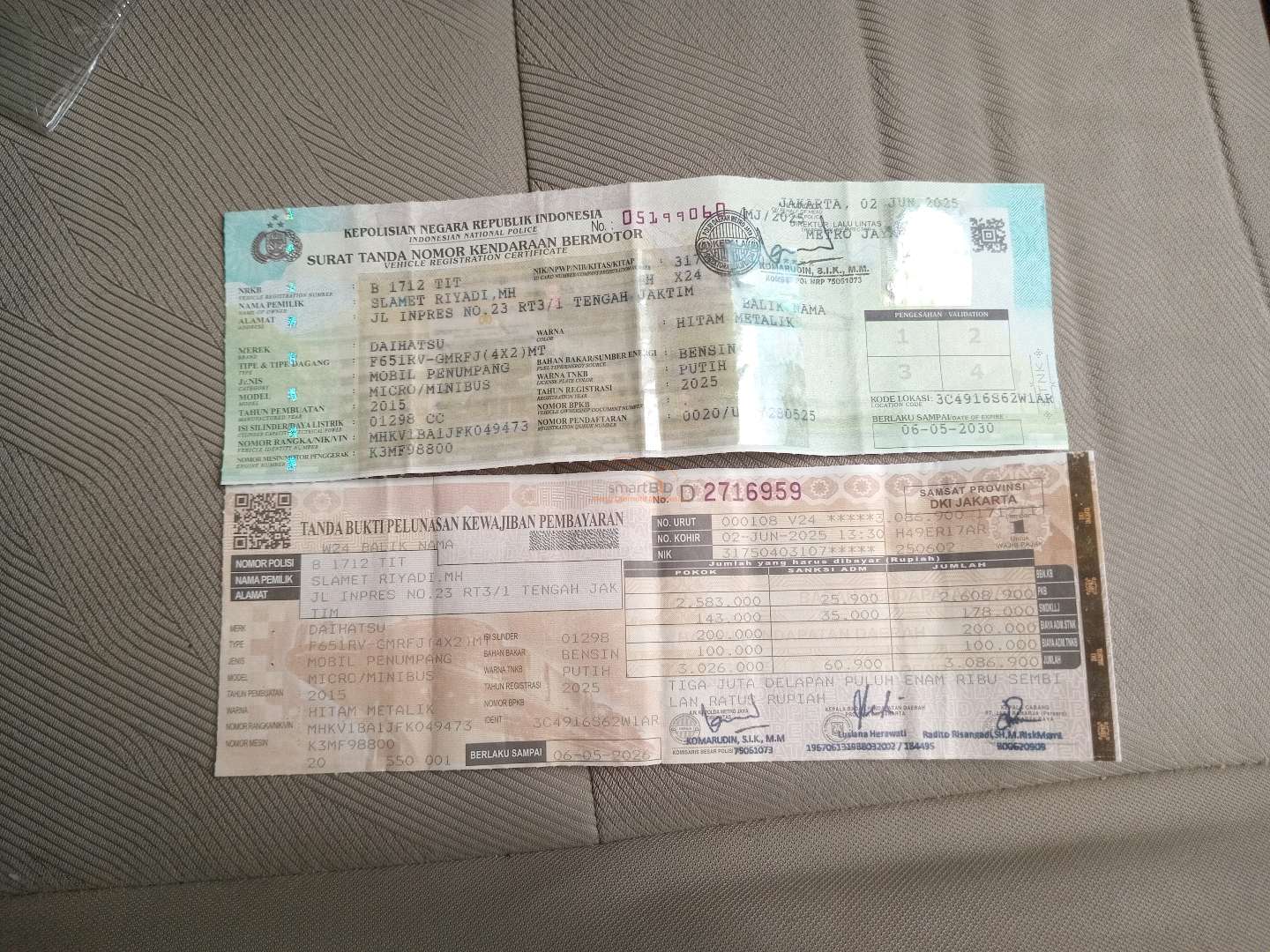 DAIHATSU XENIA