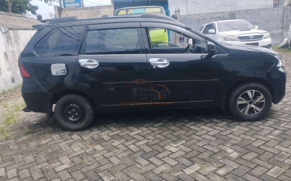 DAIHATSU XENIA X
