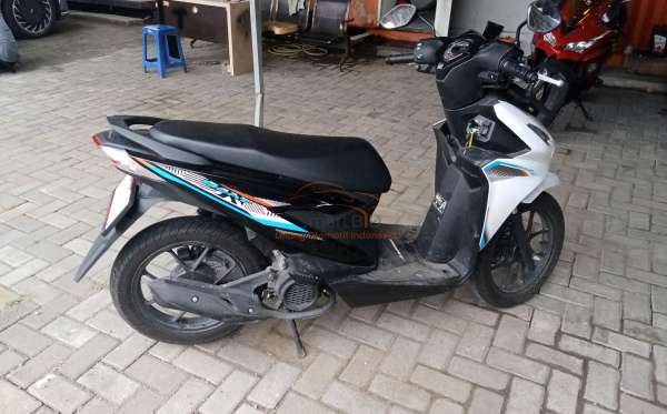 HONDA BEAT