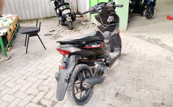 HONDA  BEAT