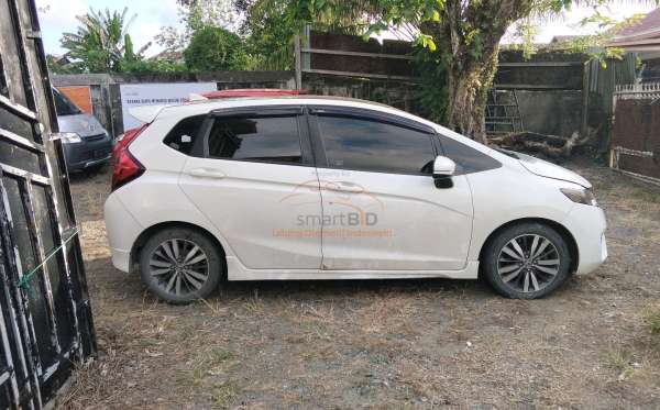 HONDA JAZZ GK5 1.5 RS