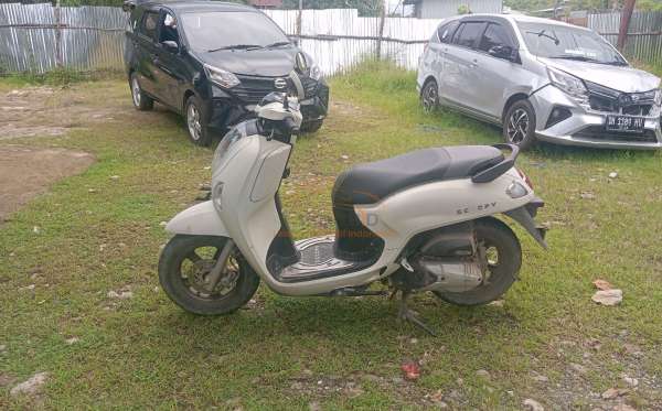 HONDA SCOOPY