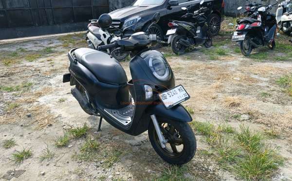 HONDA SCOOPY