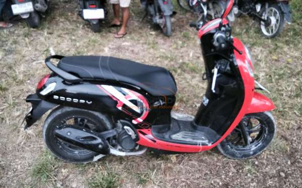 HONDA  SCOOPY