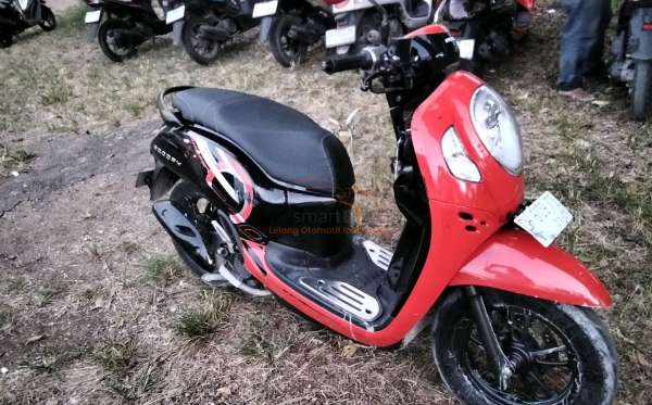 HONDA  SCOOPY