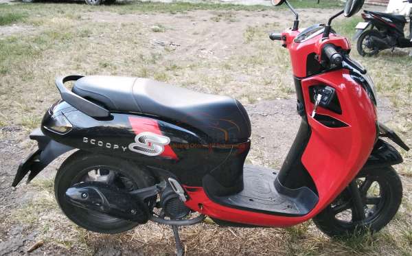 HONDA  SCOOPY
