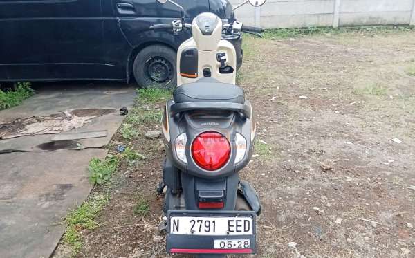 HONDA SCOOPY