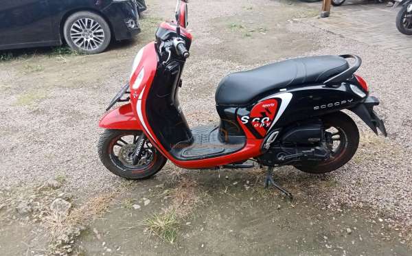 HONDA SCOOPY