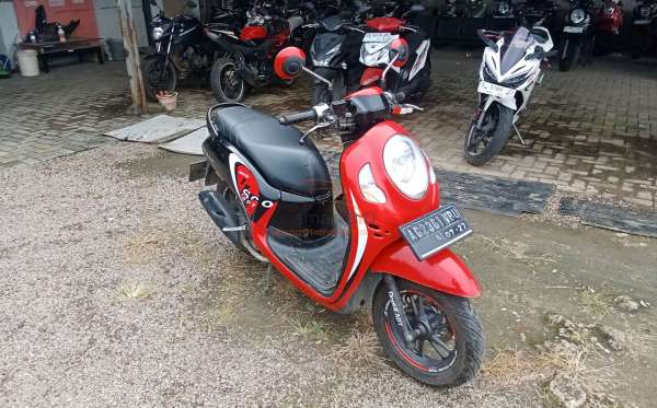 HONDA SCOOPY