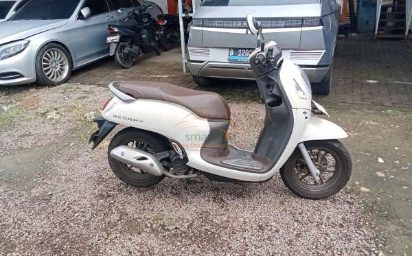 HONDA SCOOPY