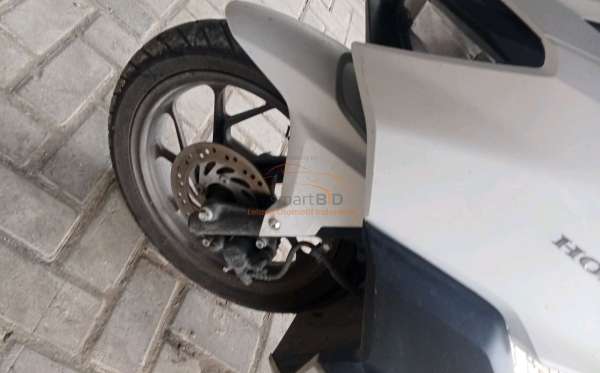 HONDA VARIO 160