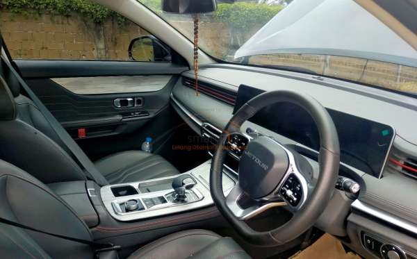 JETOUR DASHING LUX (4X2)