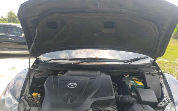 MAZDA CX7
