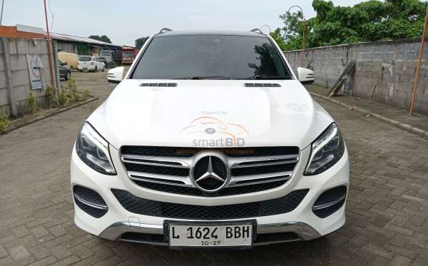 MERCEDES BENZ GLE 400