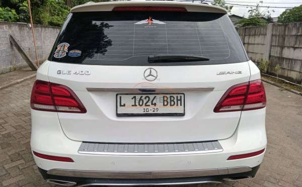 MERCEDES BENZ GLE 400