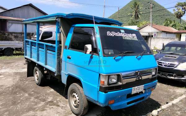 MITSUBISHI L 300
