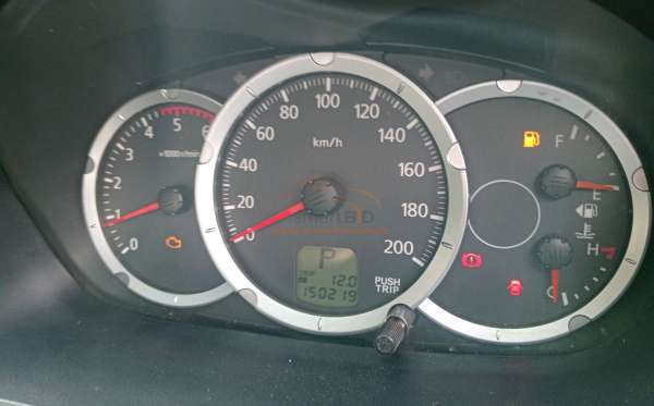 MITSUBISHI PAJERO SPORT 2.5 D EXCEED (4X2)