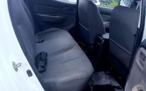 MITSUBISHI DC HDX 4X4