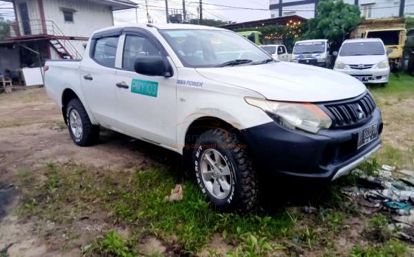 MITSUBISHI DC HDX 4X4