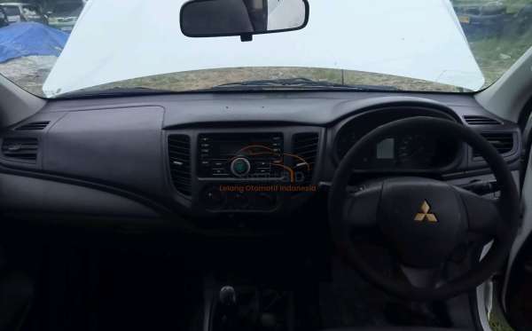 MITSUBISHI DC HDX 4X4